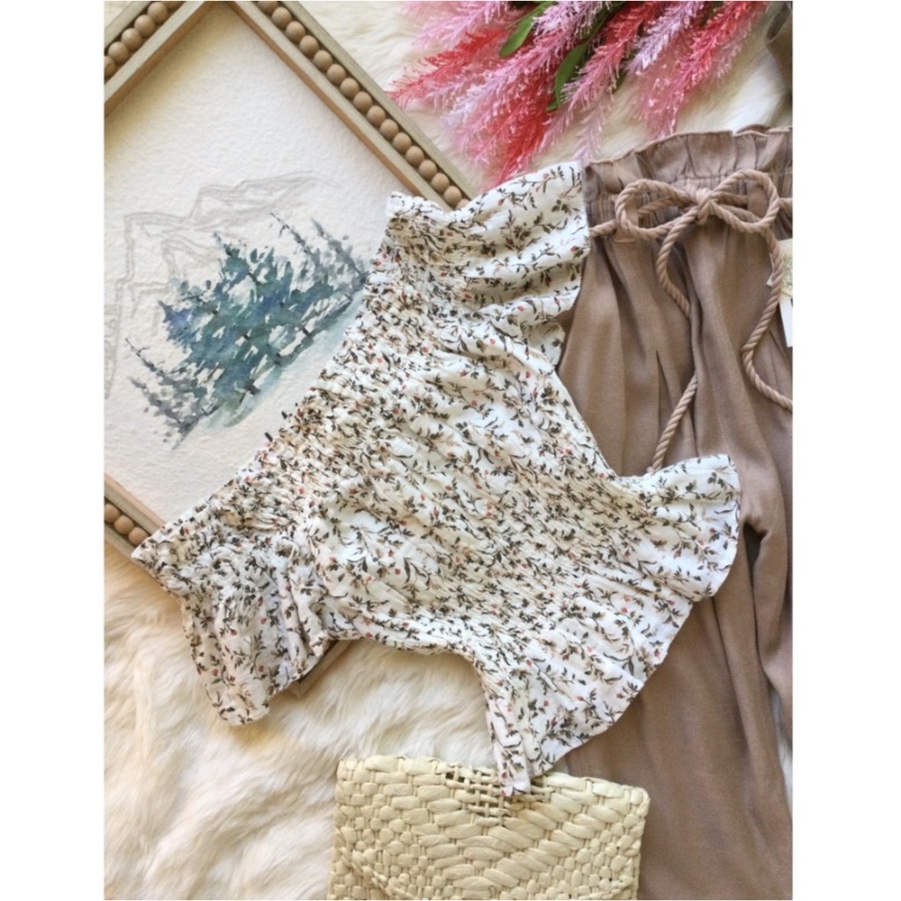 Abercrombie & Fitch White Woven Linen Like Floral Milkmaid Peplum Top Sz S Boho
